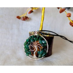 PENDENTIF ARBRE DE VIE AVENTURINE VERTE